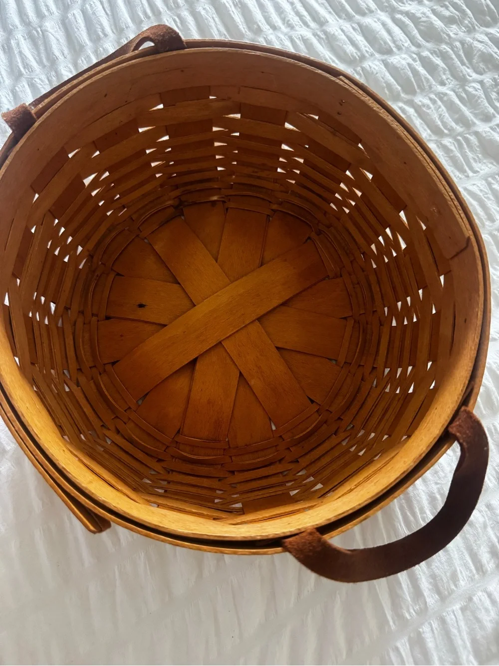 Longaberger 1996 Rustic Tan Woven Basket with Dark Brown Handles